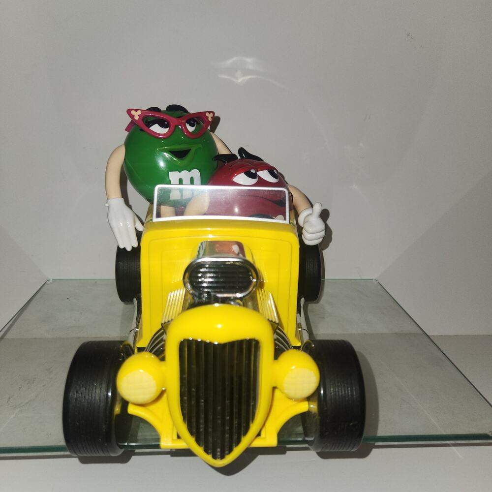 M&M'S Hot Rod Candy Dispenser Red & Green - Picture 4 of 4